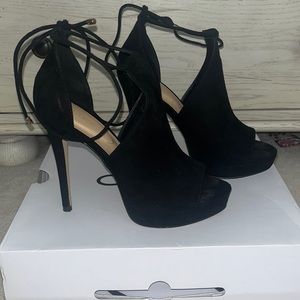 Aldo black suede heels